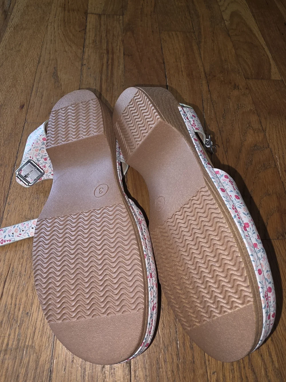 art class White Floral Ankle-Strap Girls’ Dress Flats